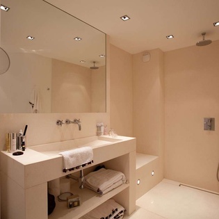 Bathroom at WV MIL, Gustavia, St. Barthelemy