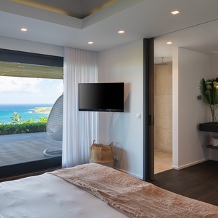 guest-bedroom-2-epicure-track2