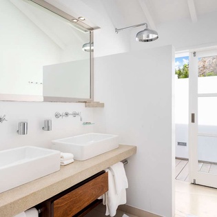 Bathroom at WV VNA, Vitet, St. Barthelemy