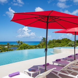 pool- villa-just-in-paradise-track4