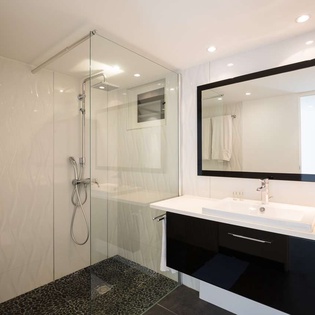 Bathroom at WV AUS, Pointe Milou, St. Barthelemy