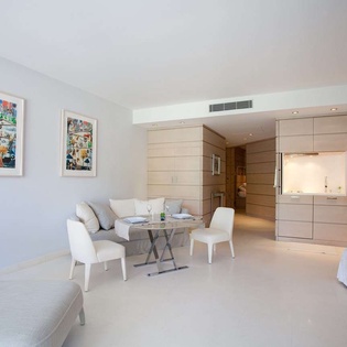 Dining Room at WV MIL, Gustavia, St. Barthelemy