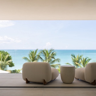 primary-bedroom-beach-enclave-the-reserve-villa-2-track4