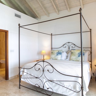 bedroom-3-etoile-de-mer-track5