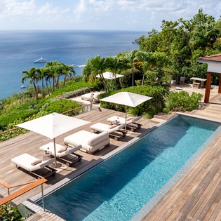 exterior-1-ahava-track1