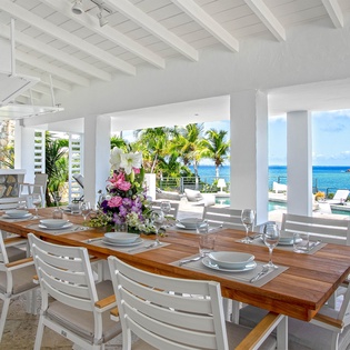 outdoor-dining-amethyst-track1