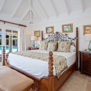36-BeauRivage-Bedroom1