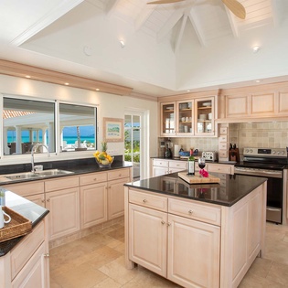 29-BeauRivage-Kitchen