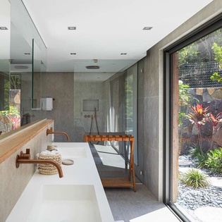 Bathroom at WV CTH, St. Jean, St. Barthelemy