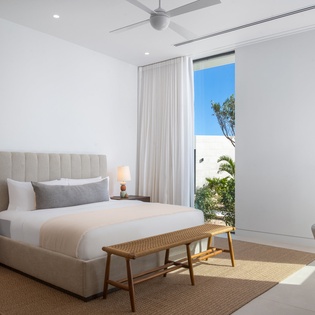 bedroom-1-the-point-track2