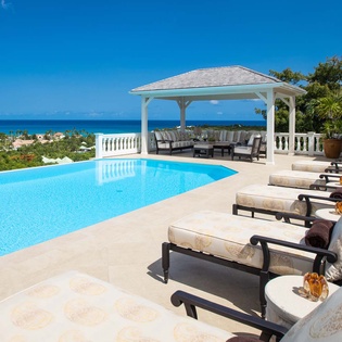 004-Pool Deck