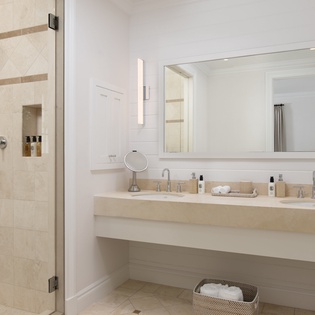 bathroom-3-sea-breeze-tc-track1