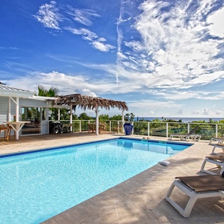 4-Jacaranda-Pool