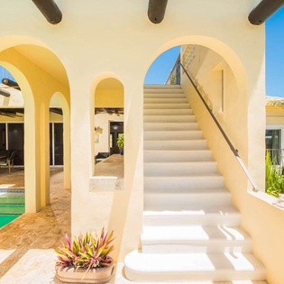 Terrace at TC JSM, Ocean Pt/Taylors, Turks & Caicos