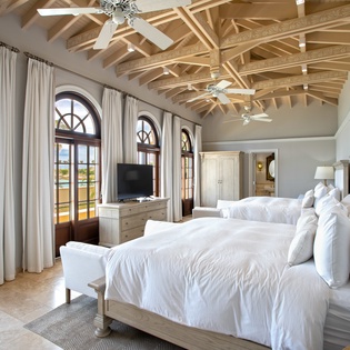bedroom6-chateau-des-palmiers-track4