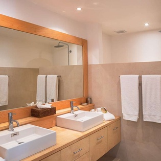Bathroom at WV ART, Flamands, St. Barthelemy