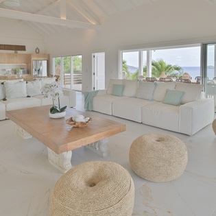 5.2-Coeur-de-Pirate-LivingRoom