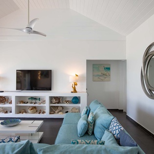 28-58_VillaBeachSecrets