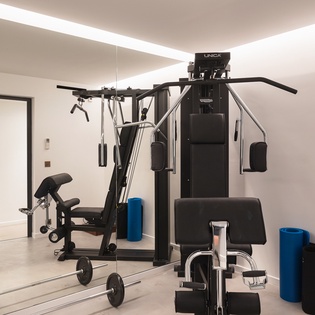 St-Barts-Villa-AROgym02