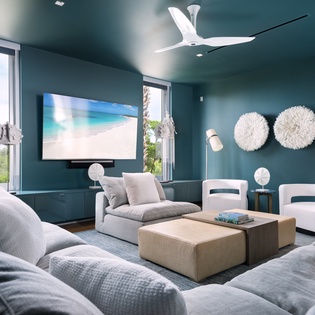 tv-room-emerald-pavilion-track1