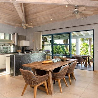 12-LesPalmiersBleus_Kitchen