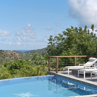 exterior-1-ellede-track4