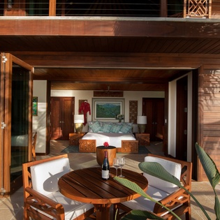 bedroom-4-bali-cliff-track6