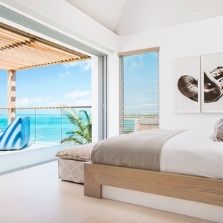 Bedroom at TC BEB4, Babalua Beach, Turks & Caicos