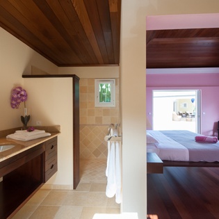 bedroom-1-florence-track4