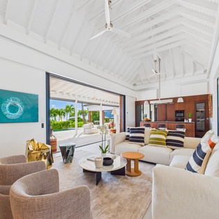 living-room-ahava-track4