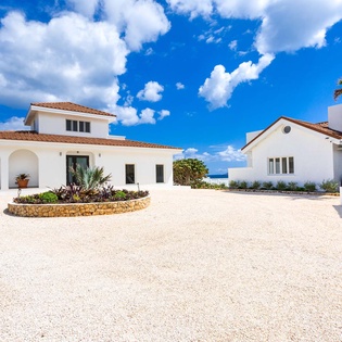 4-AngelPointVilla-PnkMko-47