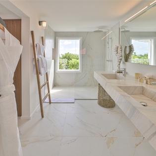 11.2-Coeur-de-Pirate-GuestBathroom2