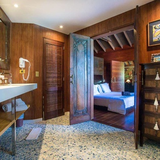Bathroom at WV EKA, Camaruche, St. Barthelemy