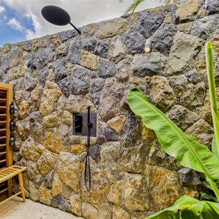 bathroom-2-clyde-track3