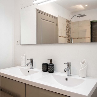 29-LaCasaDelJefe-Bathroom2