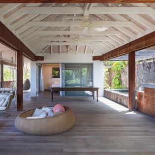 bedroom-4-angelina-track3