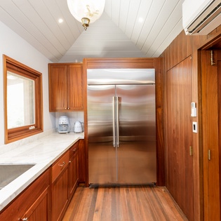 interior-1-the-catch-track3