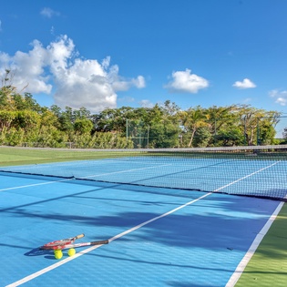 tennis-court-la-nina-track1