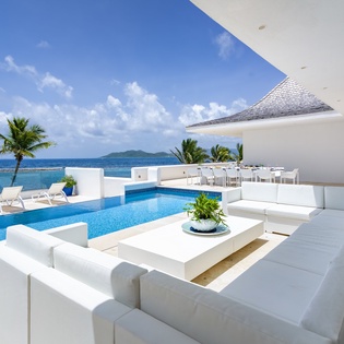 pool-le-bleu-track2