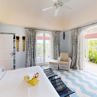 primary-bedroom-mustique-track2