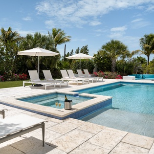 pool-turqouise-track3