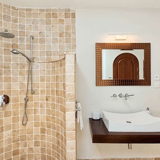 Bathroom at PIE HAP, Mt. Choisy, St. Martin