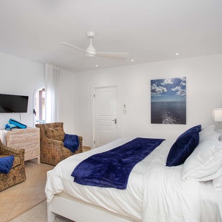 27-Marina360-Bedroom2