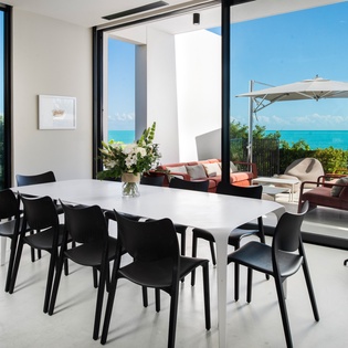 dining-room-uxue-track1