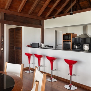 Kitchen-Kyr-Track-1