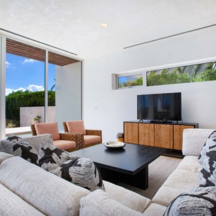 14-Living Room 3