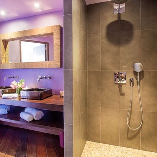 Bathroom at WV EKA, Camaruche, St. Barthelemy
