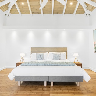 bedroom-4-palm-bay-track2