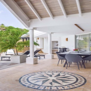 10-Villa Arrow Marine dining room