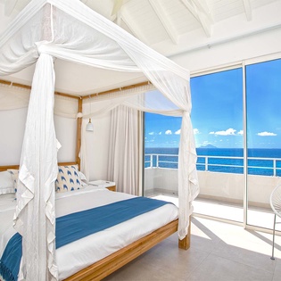 17-Aqua-Bedroom1